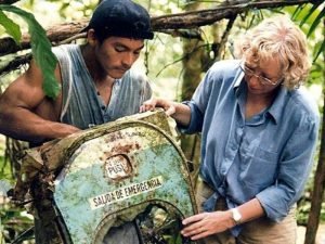 juliane koepcke fell survived wings documentary 1971 herzog hutan terhempas wreck iluminasi rainforest