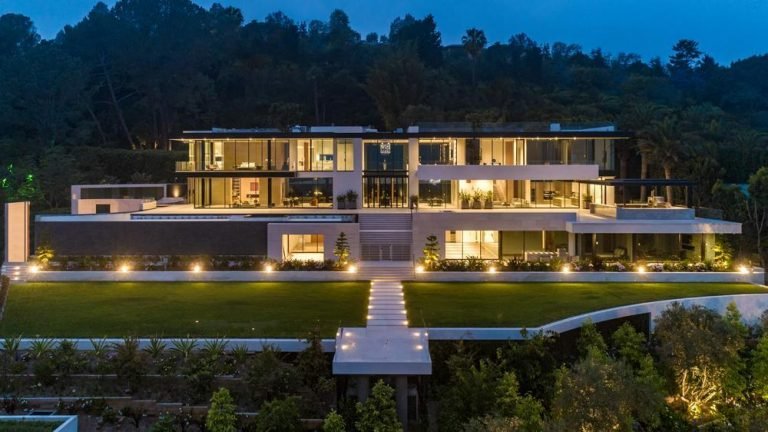 Expensive houses in the world