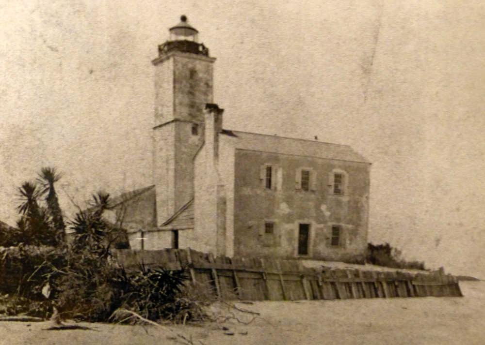 Old St. Augustine house which fell into the ocean in 1880.