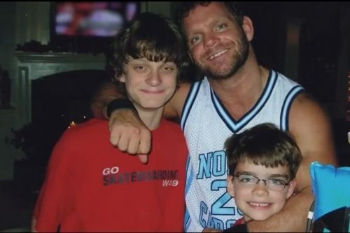Chris Benoit with kids 