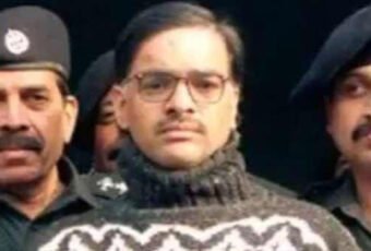 Javed Iqbal, The pakistani serial killer who killed 100 young boys