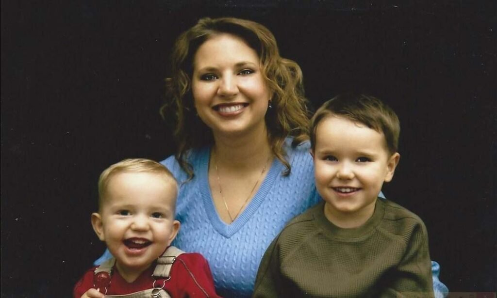 Susan Powell and her children