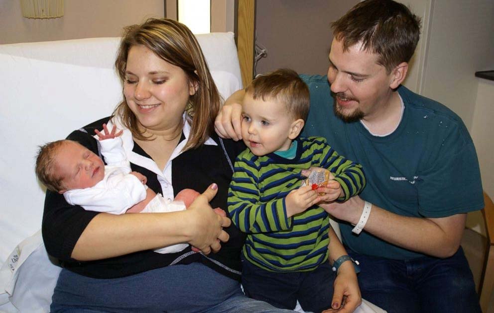 Susan Powell and Josh Powell with their kids