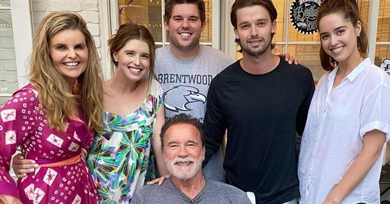 Christopher Schwarzenegger with his family, father Anrold, Mother - Maria and siblings